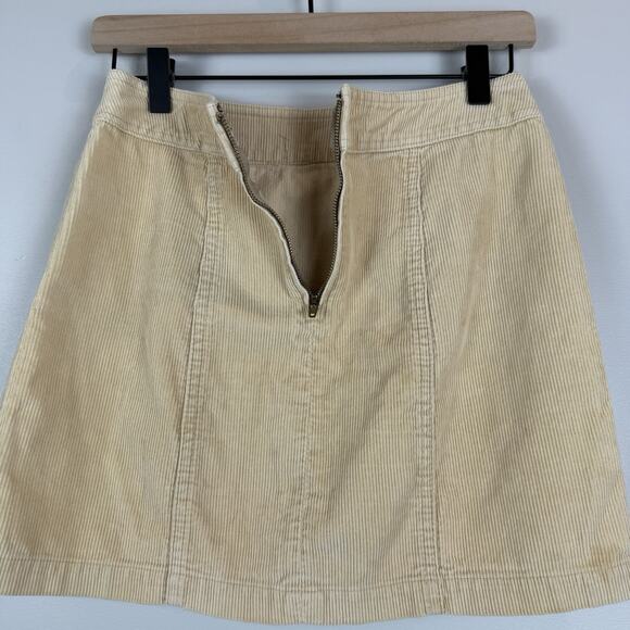American Eagle Mini Corduroy Skirt Womens 4 Tan Cotton Preppy Y2K Schoolgirl VTG - Picture 4 of 7